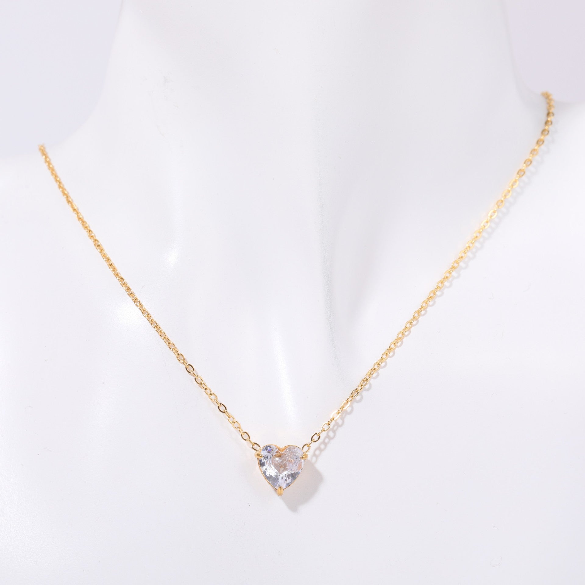 Wholesale Trendy 12 Month Birthstones Heart Pendant Necklace Titanium Steel O Shape Chain Everyday Jewelry Accessory For Boutique Resale