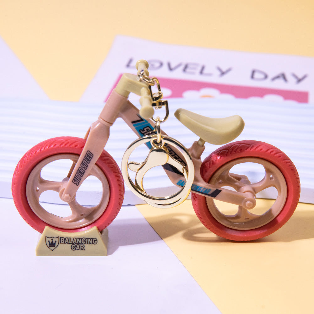 Wholesale Creative activity mountain bike personality male and female couple keychain