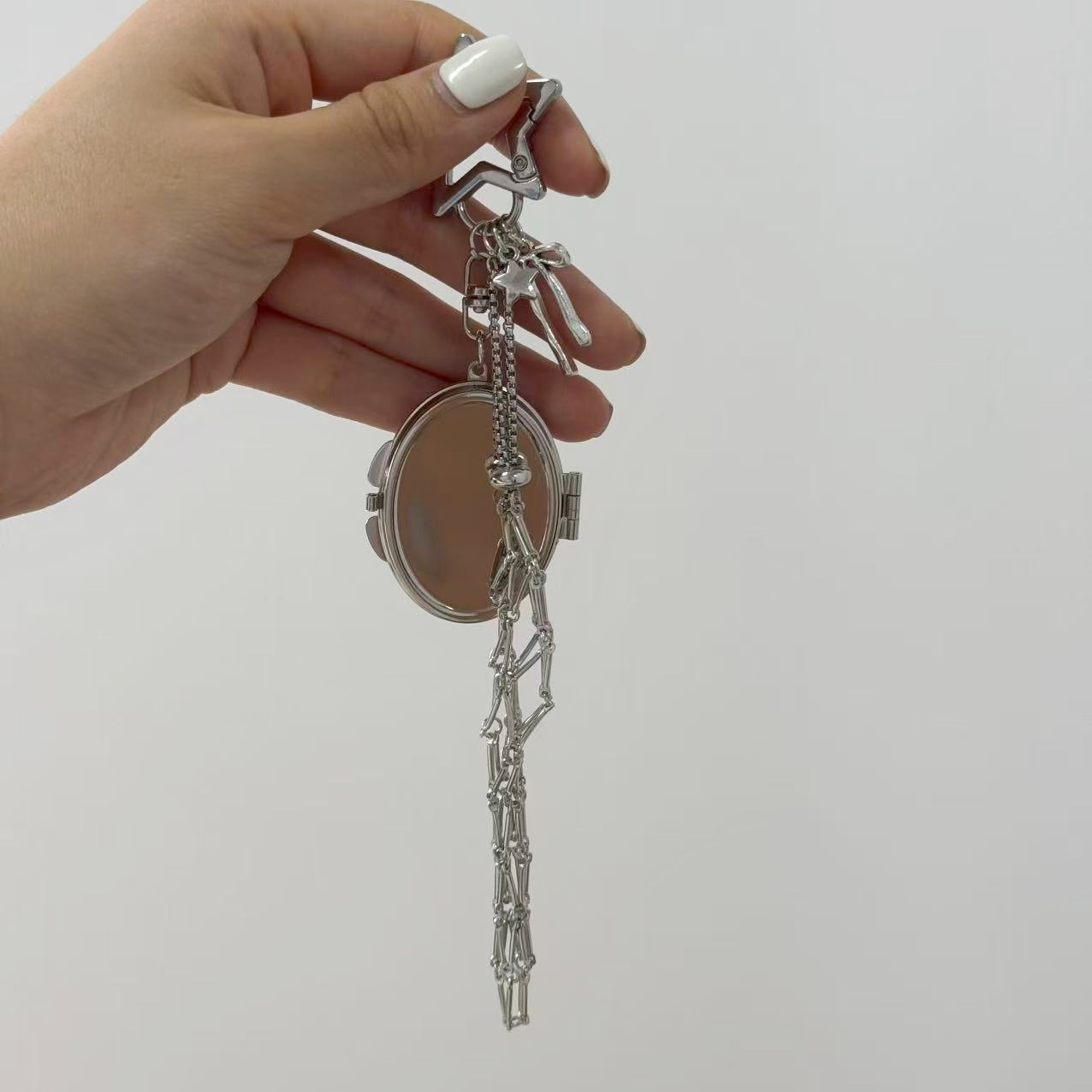 Wholesale Devil' s Eye Metal Geometric Heart Pendant Woven Keychain