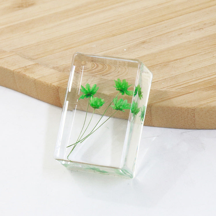 Wholesale 6pcs Small Star Flower Resin Crafts Real Flower Handmade Dripping Glue Ornaments