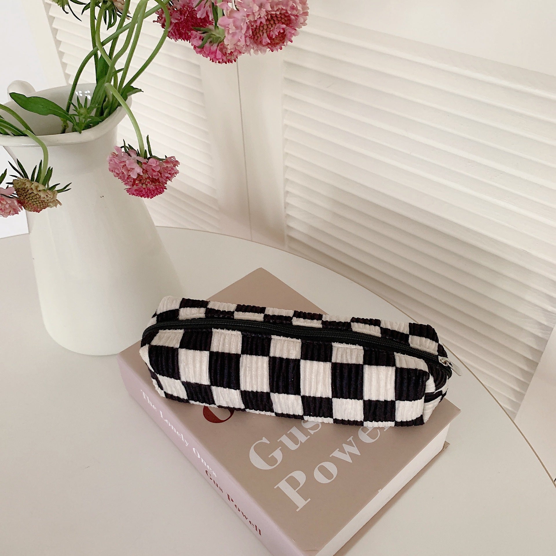 Wholesale Handheld Velvet Pen Bags