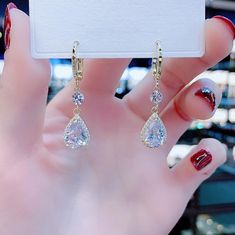 Wholesale Design with Exquisite and Refined Temperament Earrings