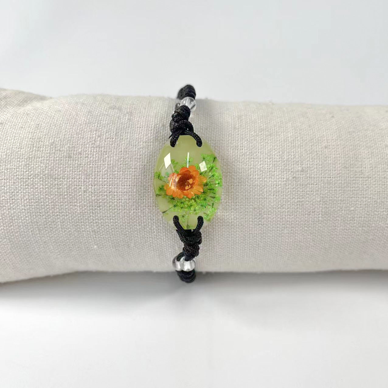 Wholesale 12PCS Handmade Latex Luminous Real Flower Amber Bracelet