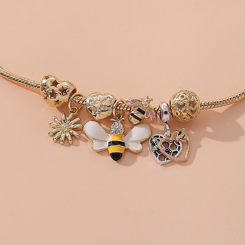 Wholesale Bee Pendant DIY Handmade Beaded Bracelet