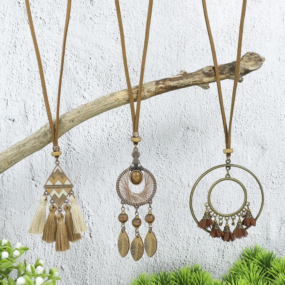 Wholesale Bohemian Tassel Flower Pendant Long Alloy Necklace