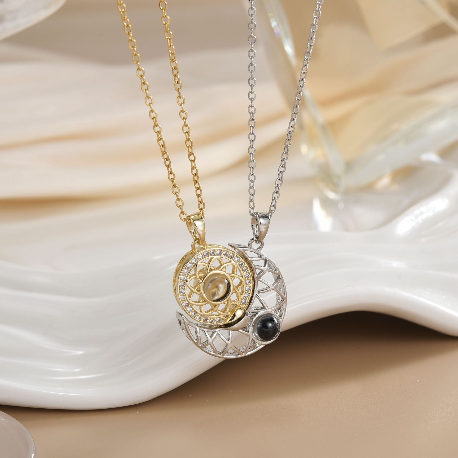 Wholesale Magnetic Sun Moon Titanium Steel Necklace
