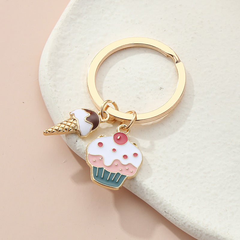 Chips de té de leche de pastel de metal al por mayor llavero