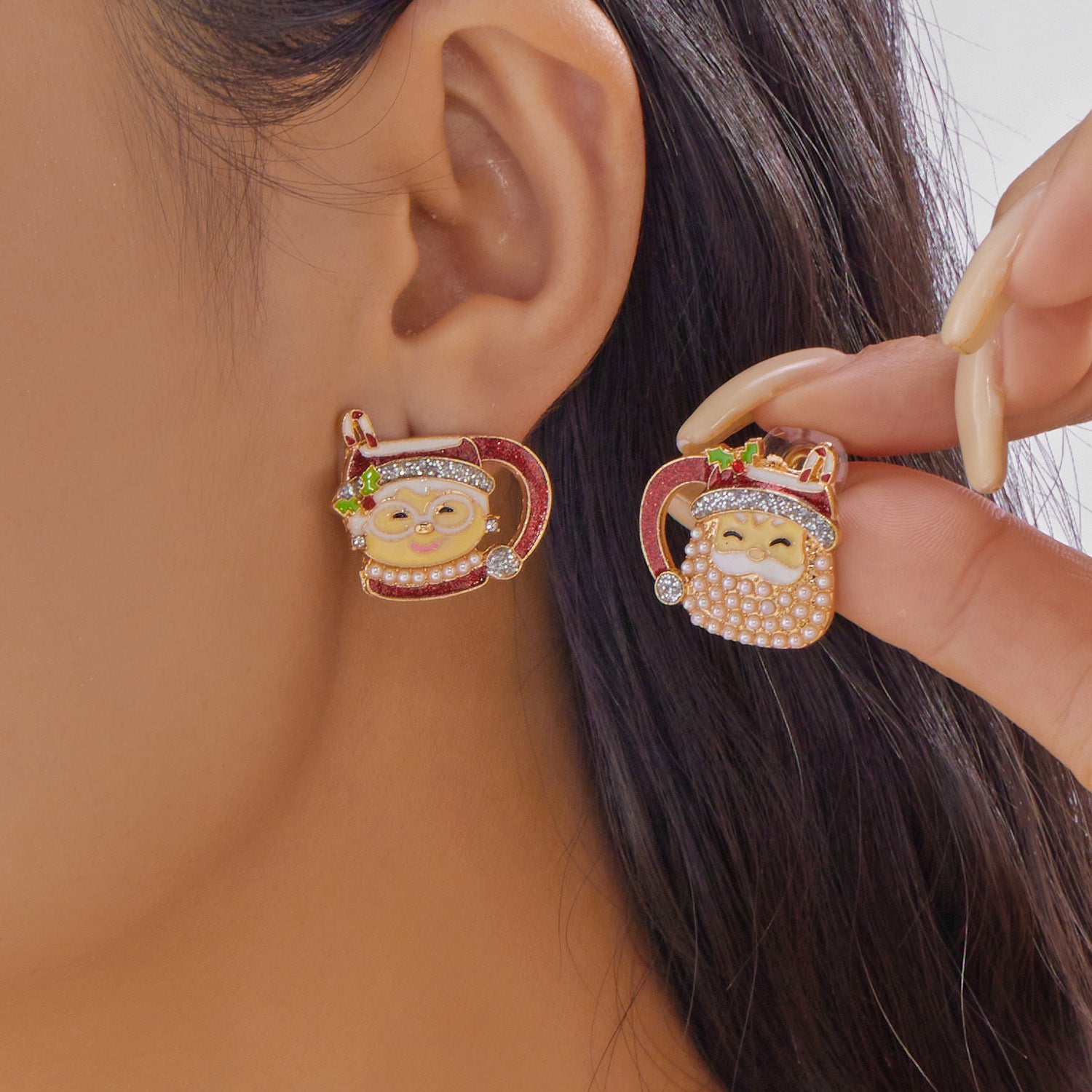 Wholesale Christmas light string reindeer and rhinestone snowman earrings