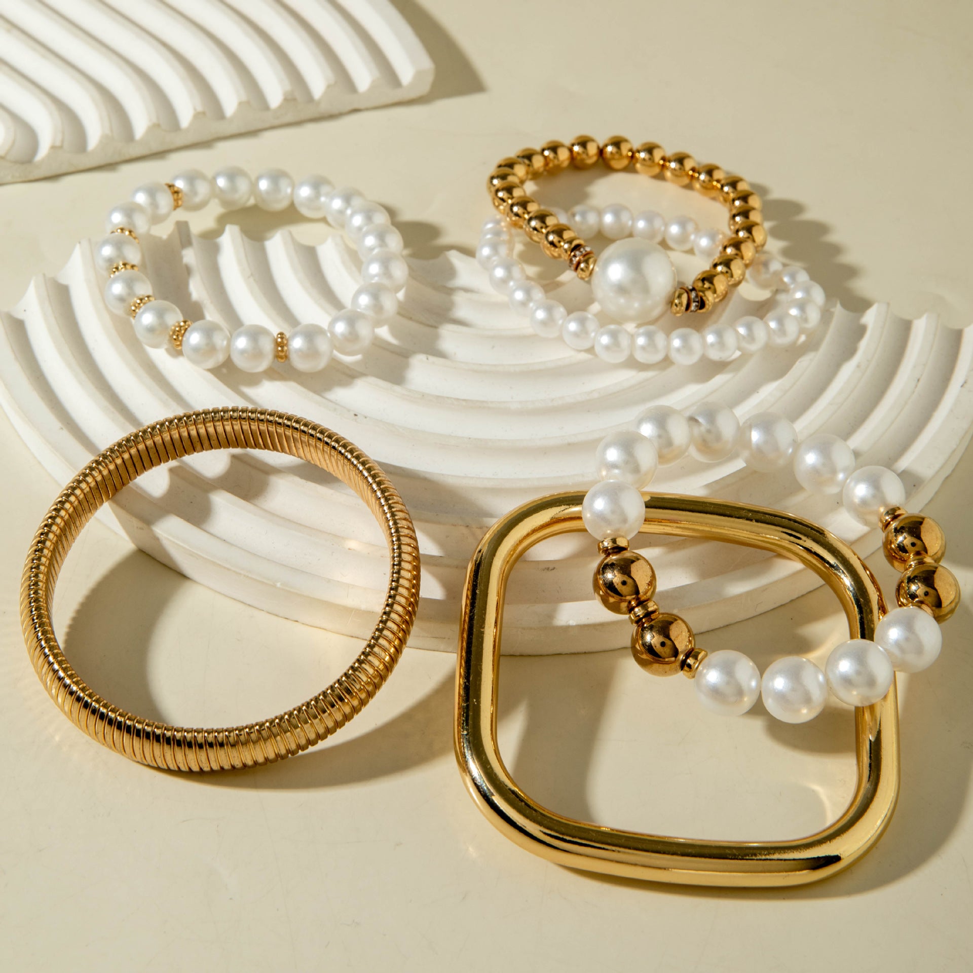 Wholesale Vintage Bracelet Layered With A Pearl Bracelet