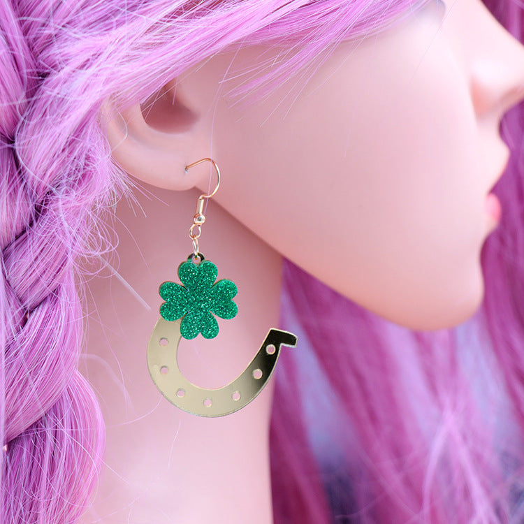 Wholesale Patrick's Day Clover Saddle Acrylic Lucky Acrylic Earrings
