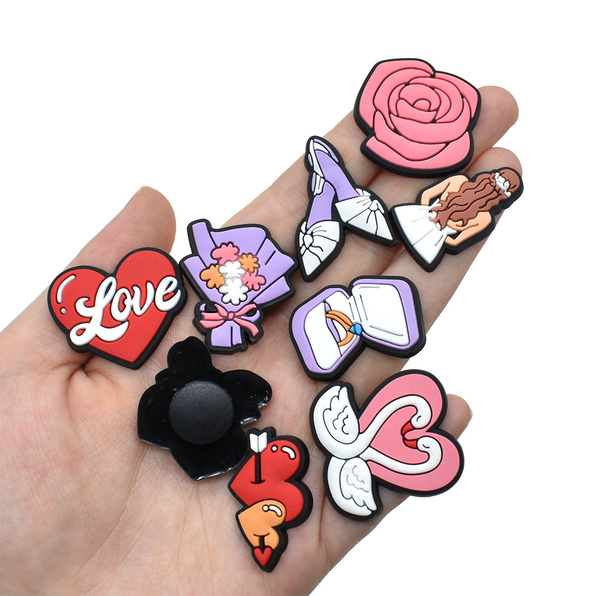 Wholesale Random 100pcs Valentine' s Day Series Wedding Dessert Cartoon Croc Charms
