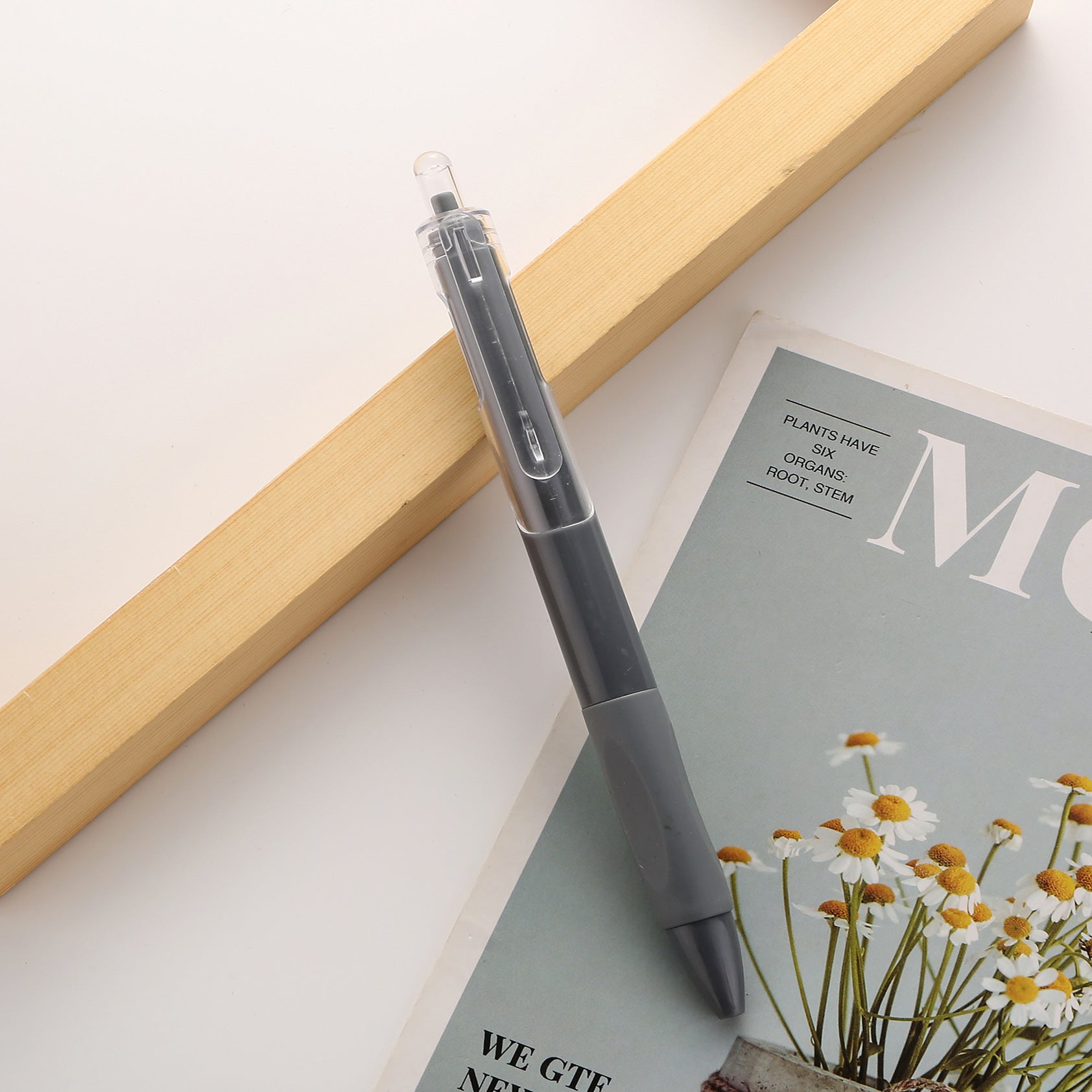 Wholesale Plastic 0.5mm Black Pen