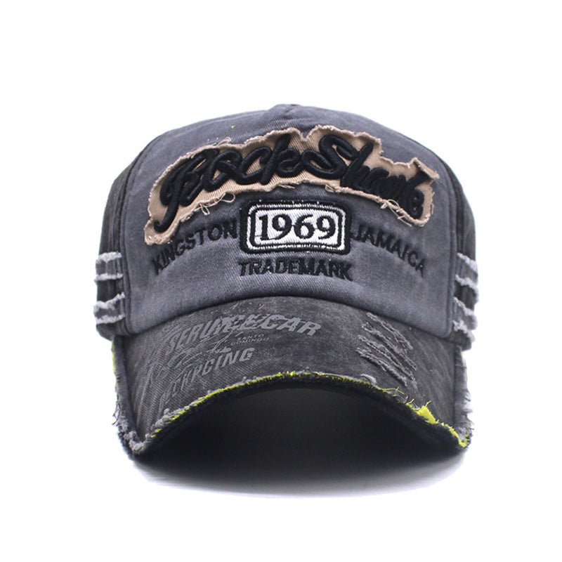 Wholesale Fashionable Edged Retro Baseball Cap
