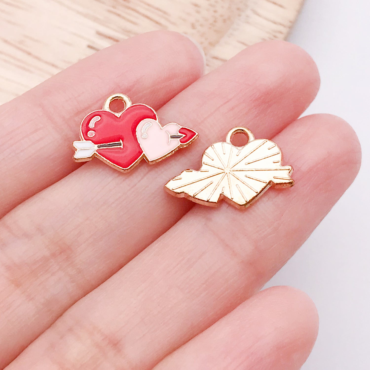 Wholesale Valentine' s Day Love Variety Cartoon Jewelry Accessories Pendant
