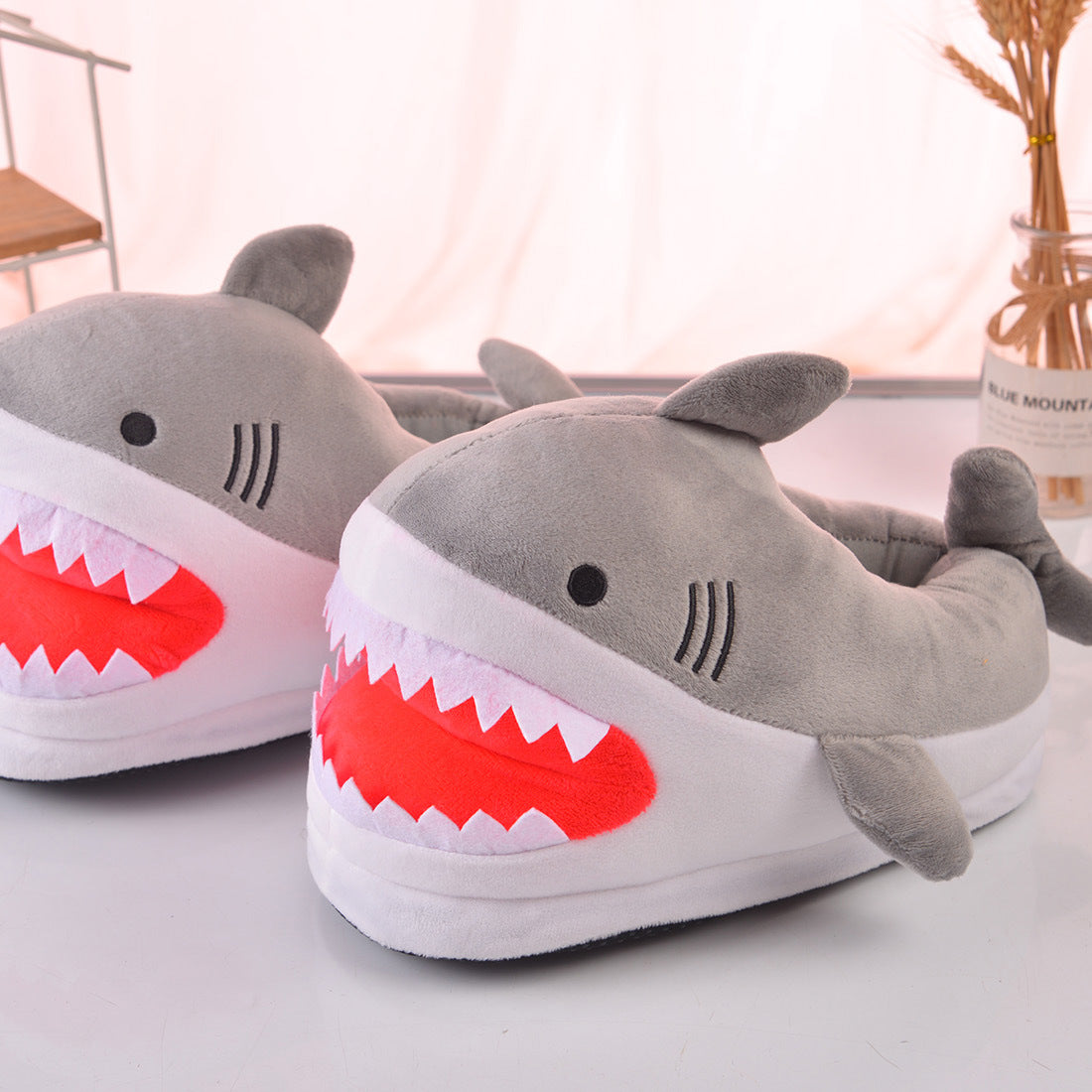 Wholesale Plush Thickened Winter Shark Slippers