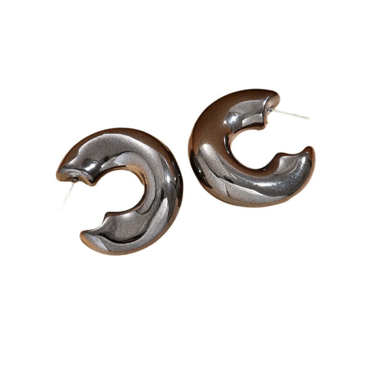 Wholesale all-match c-type big irregular polka dot personality exquisite earrings