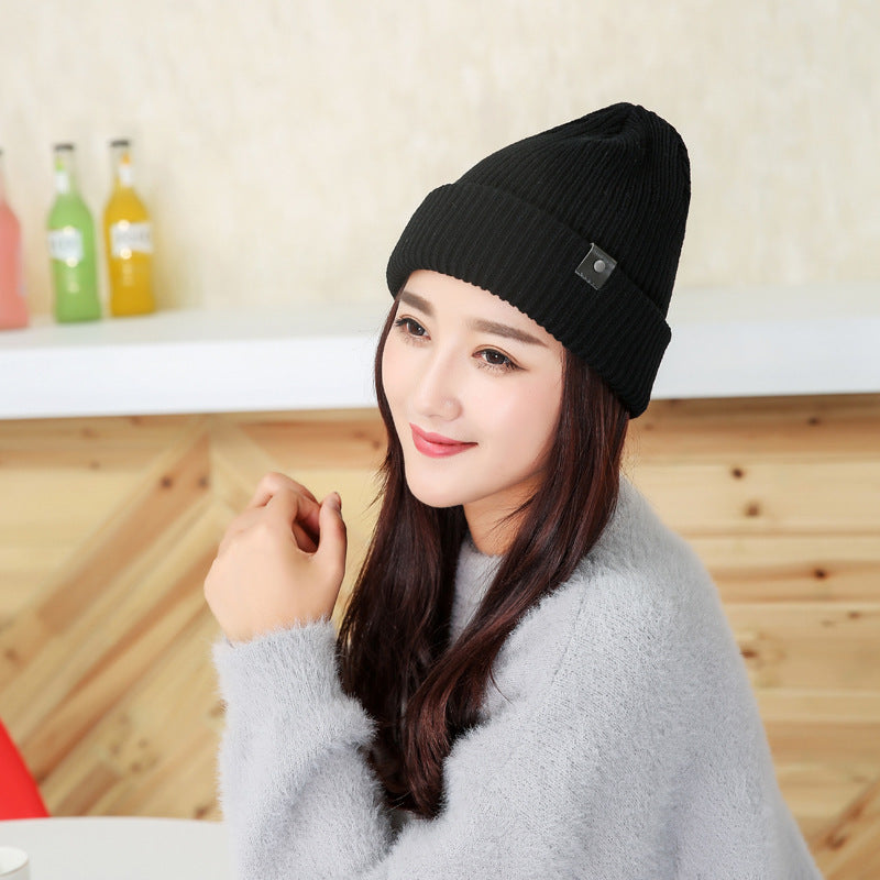 Wholesale Solid Color Beanie Warm Knitted Hat
