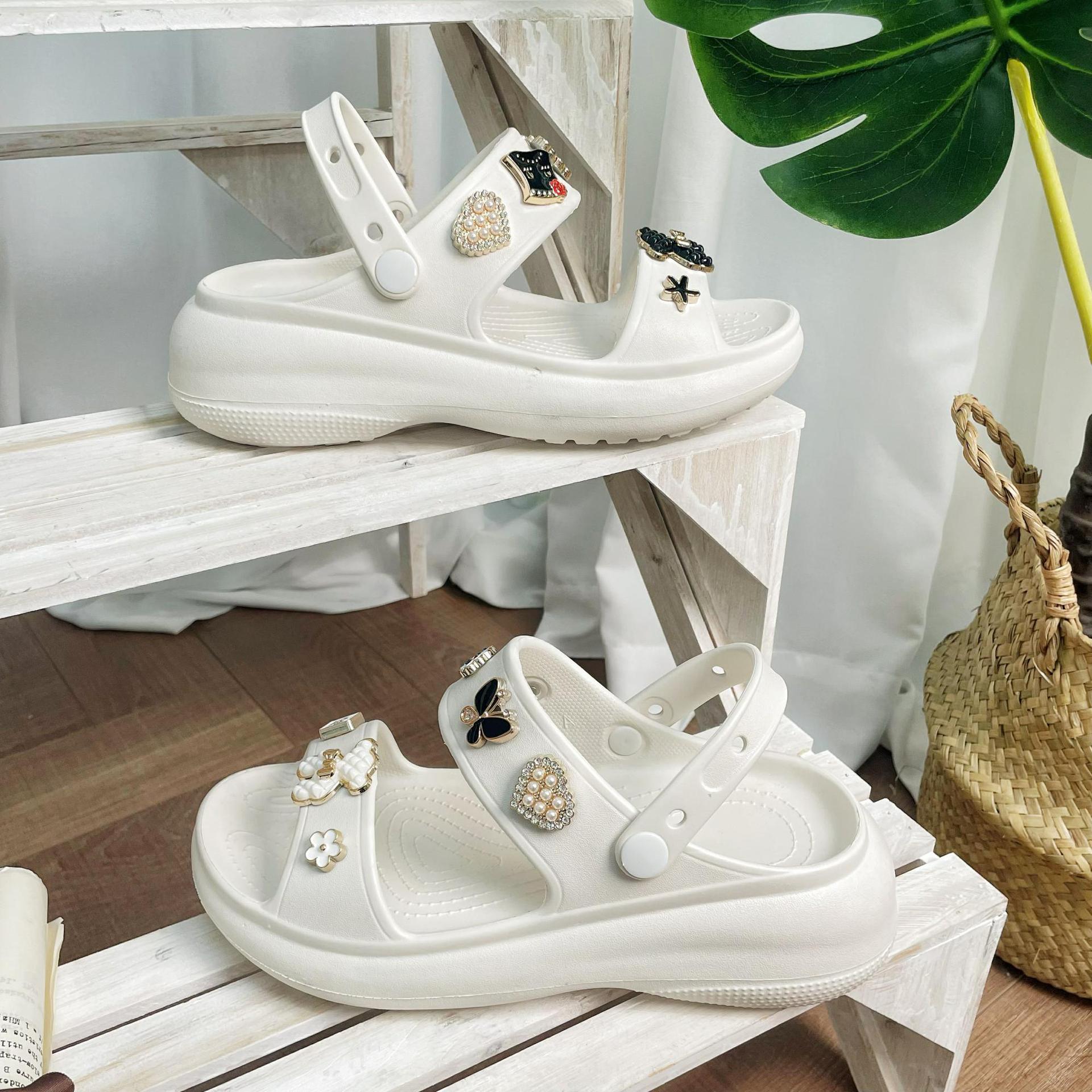 Wholesale Fashion Thick Sole Double Strap Black and White Cookie Bear Sandals