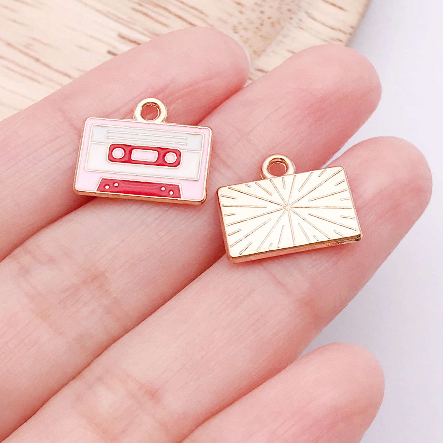 Wholesale Valentine' s Day Love Variety Cartoon Jewelry Accessories Pendant