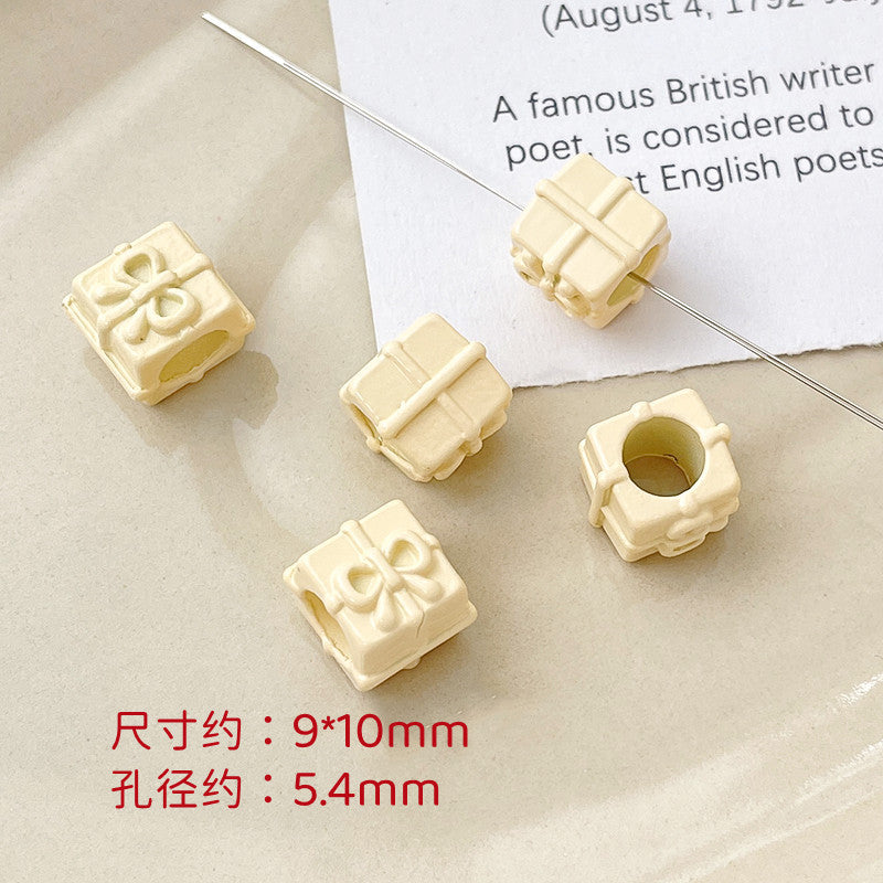 Wholesale 10pcs Dopamine Christmas Series Colorful Love Gift Box Beads