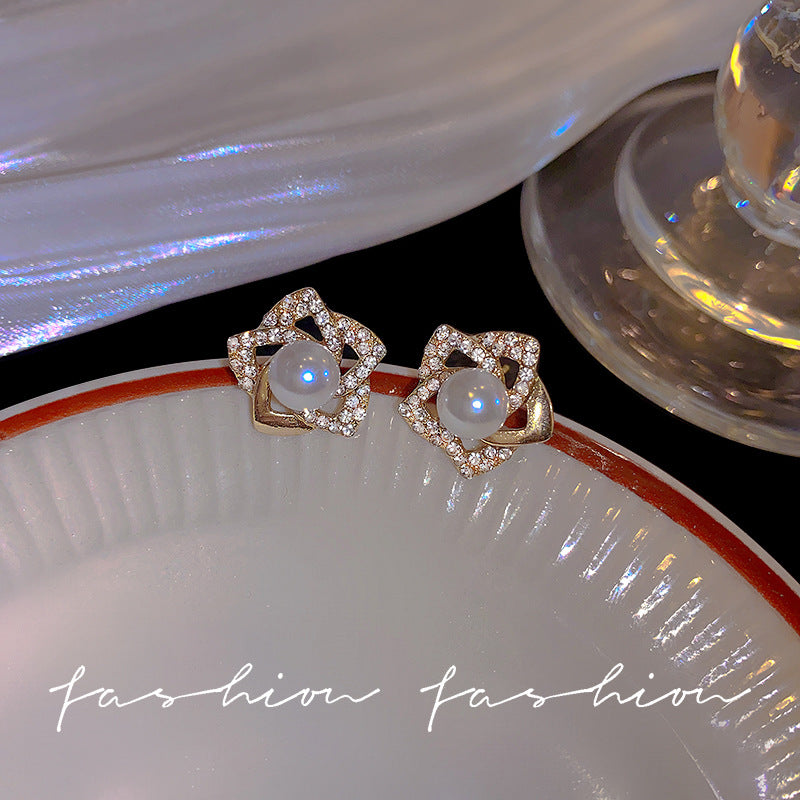 Wholesale Pearl Flower Diamond Alloy Earrings