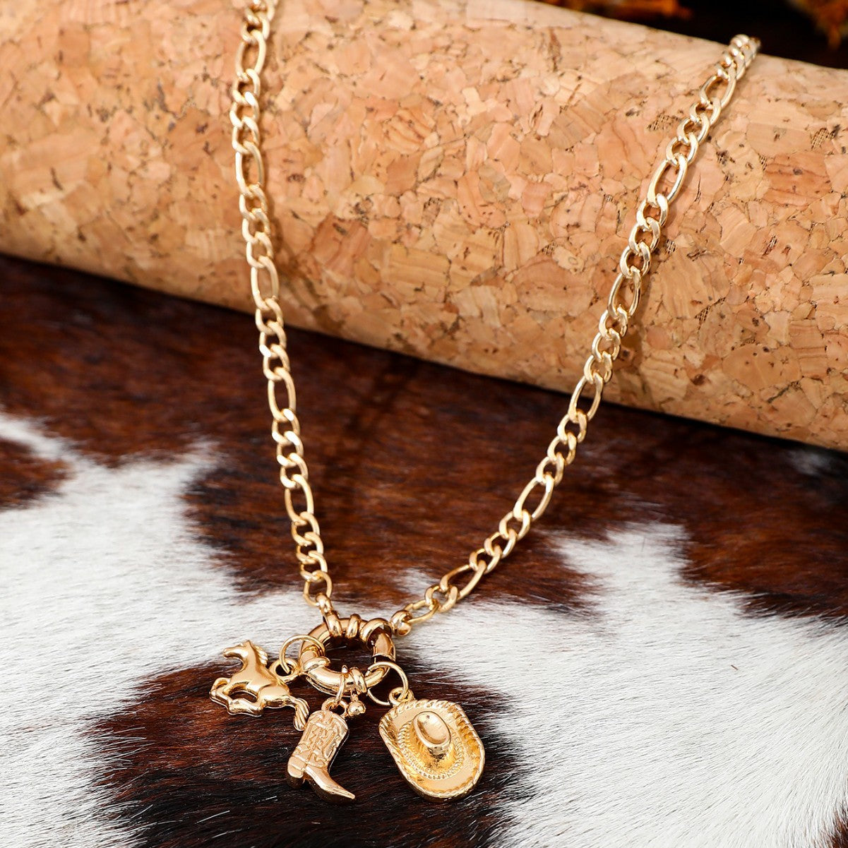 Wholesale Hip Hop Horse Western Style Cowboy Hat Necklace