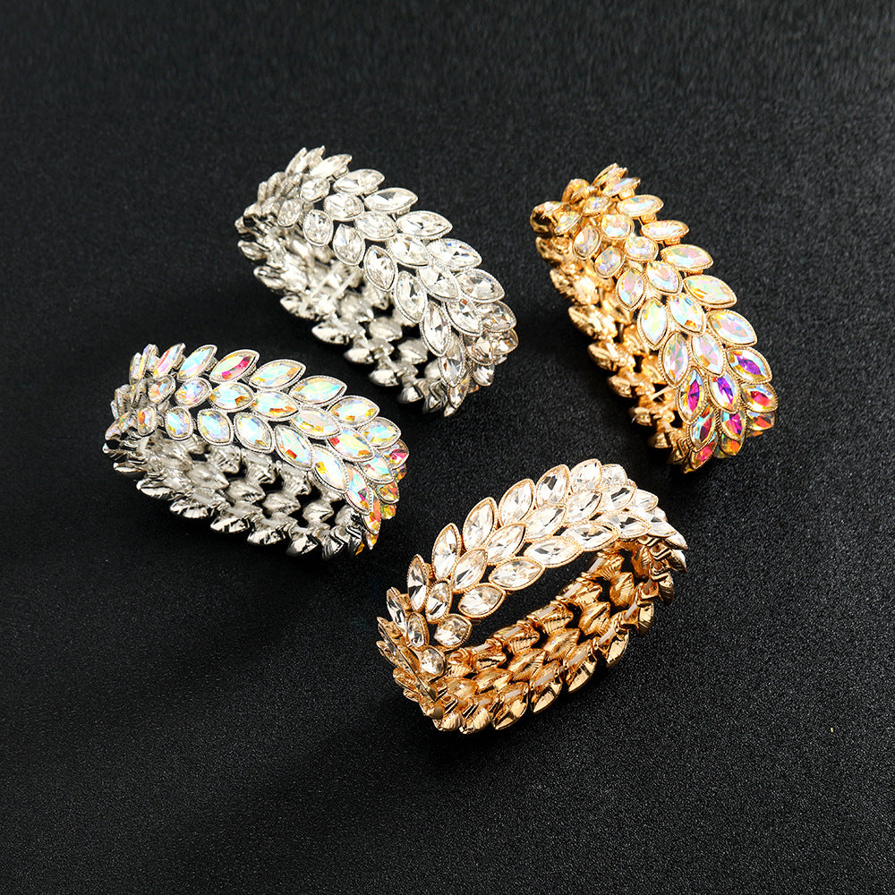 Wholesale Electroplated Alloy Rhinestone Bracelet Chic Elastic Bangle Golden White Boutique Resale