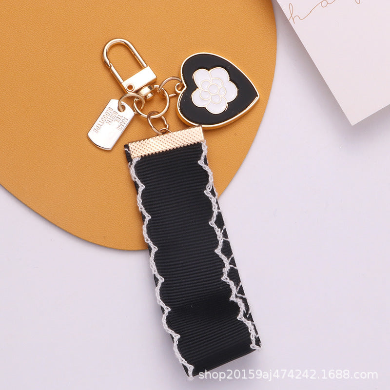 Wholesale Love Fabric Pearl Chain Alloy Keychains