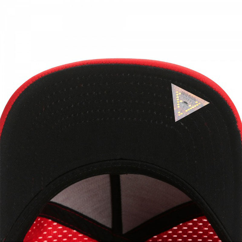 Wholesale Red mesh breathable mountaineering breathable baseball cap