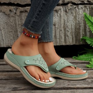 Wholesale Ultra Light Fashion Flip Wedge Sandals