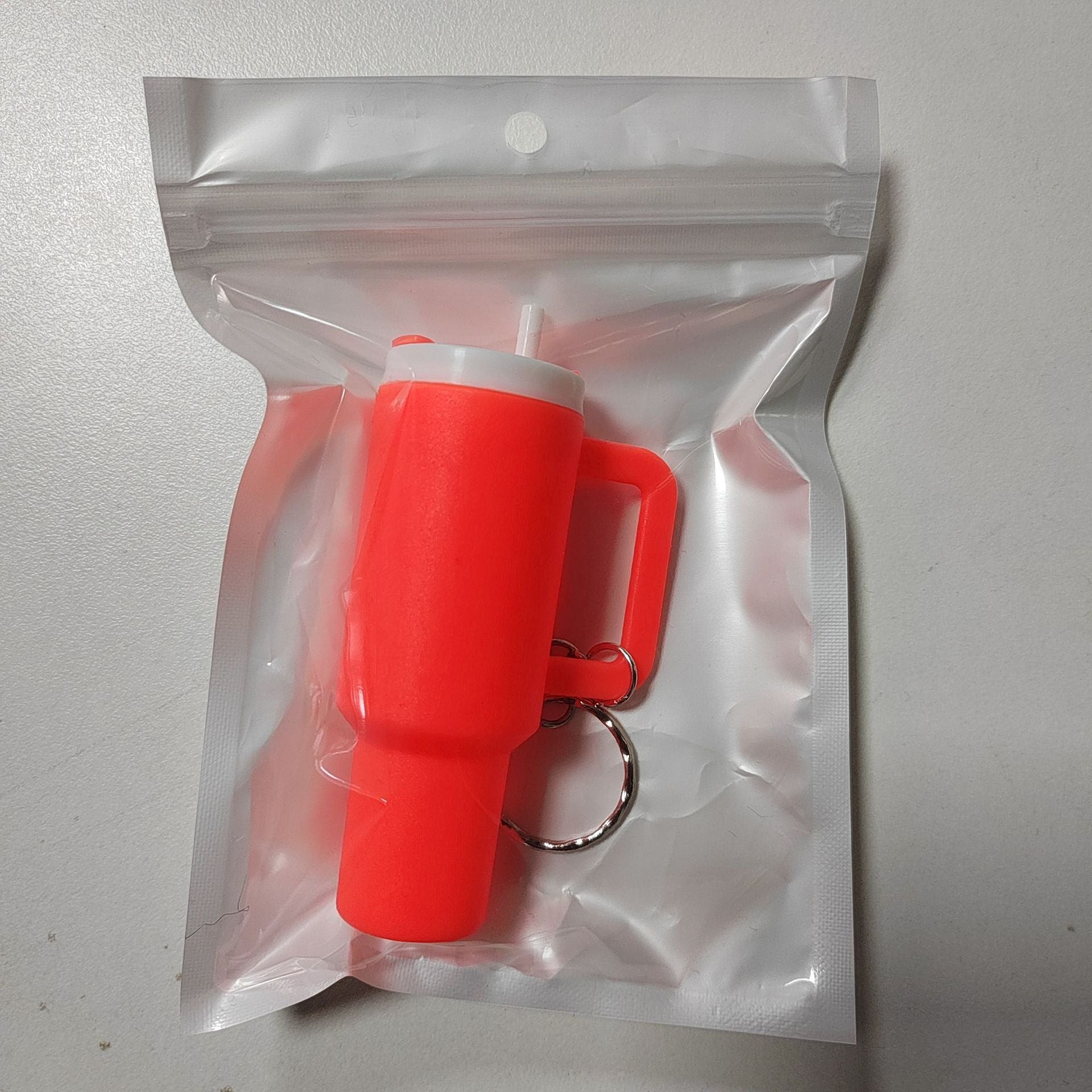 Wholesale New Mini Ice Cup Tumbler Cup Keychain  Can Wrap