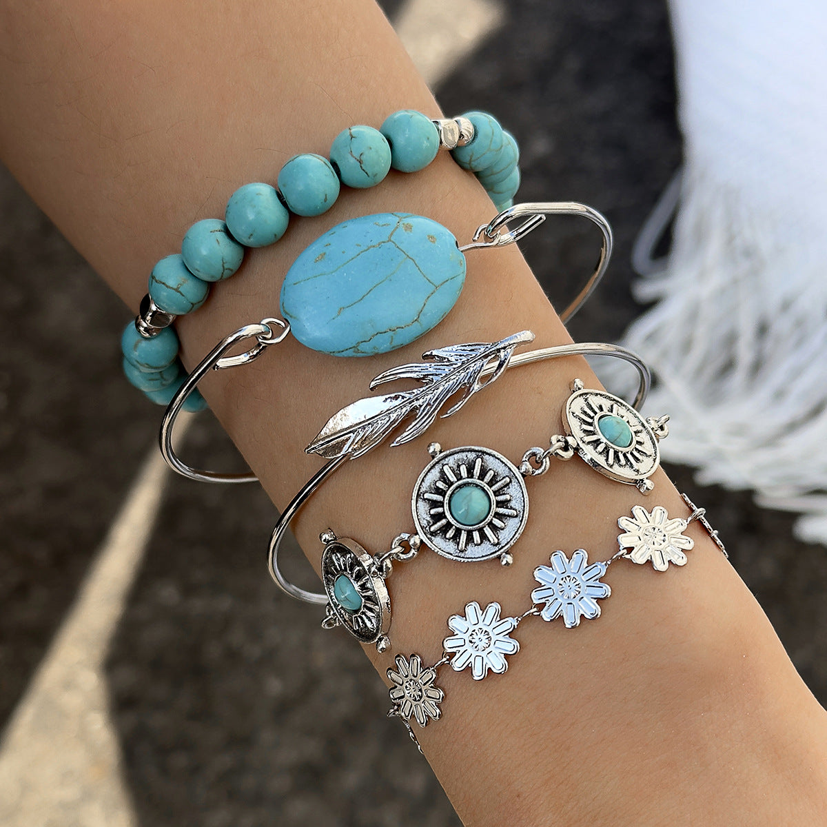 Wholesale Bohemian Set Turquoise Leaf Bracelet Ethnic Bow Flower Turquoise Bracelet suit