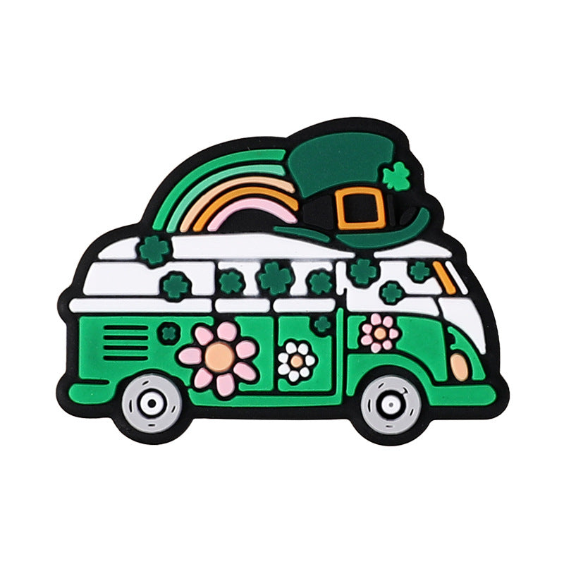 Wholesale 20pcs Cartoon Four Leaf Clover St. Patrick's Day Decoration Highland Cow Silicone Beads