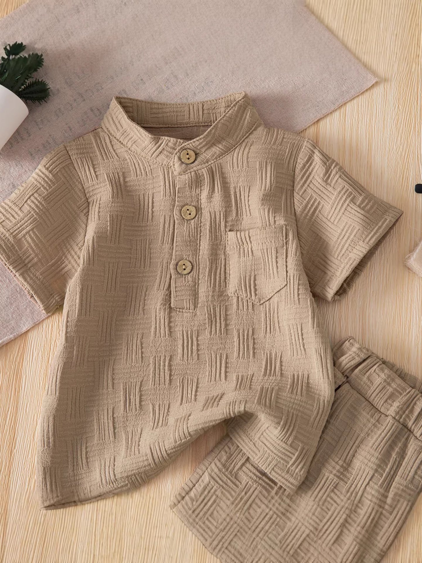 Wholesale Stylish Solid Color Toddler Boys Summer Casual Polo Shirt And Shorts Two Piece Set Everyday Boutique Resale Outfit