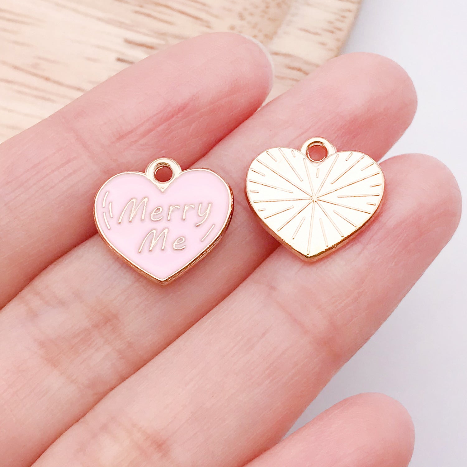 Wholesale Valentine' s Day Love Variety Cartoon Jewelry Accessories Pendant