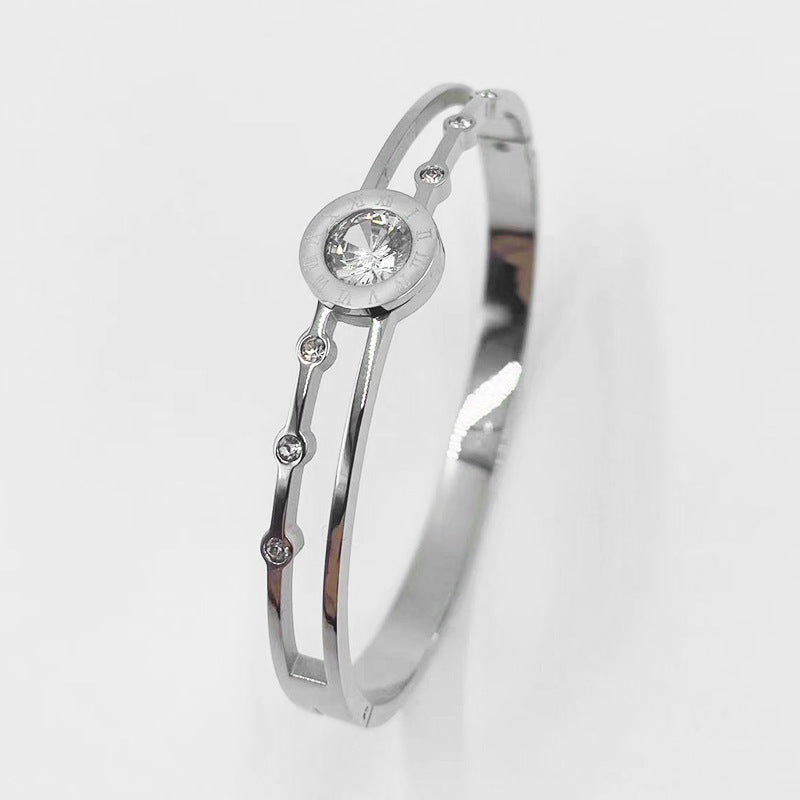 Wholesale Rose Gold Titanium Steel Double Hollow Roman Numeral Single Diamond Bracelet