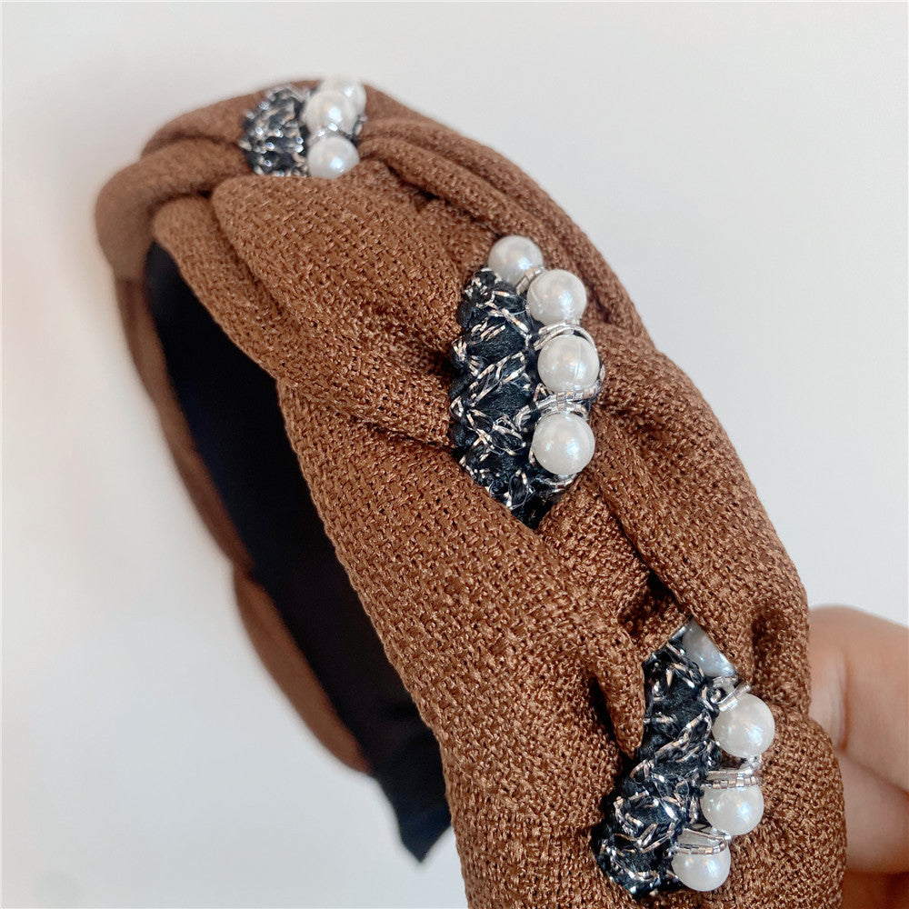 Wholesale Autumn and Winter Style French Retro Wide-brimmed High Skull Pearl Braided Headband
