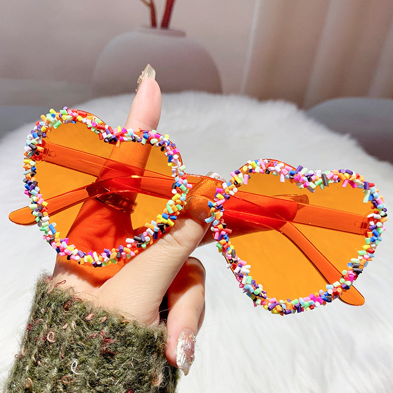 Wholesale Love Personalized Stickers Fashion Heart Party Trendy Beach Sunglasses