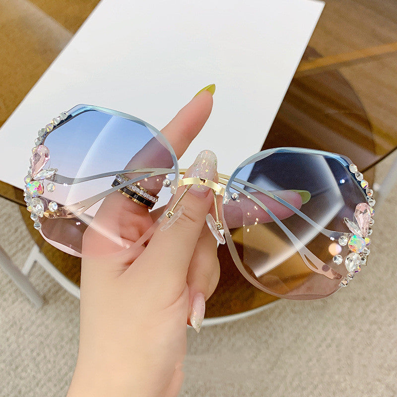 Wholesale Frameless Trim Fashion Big Face Slimming Diamond Sunglasses