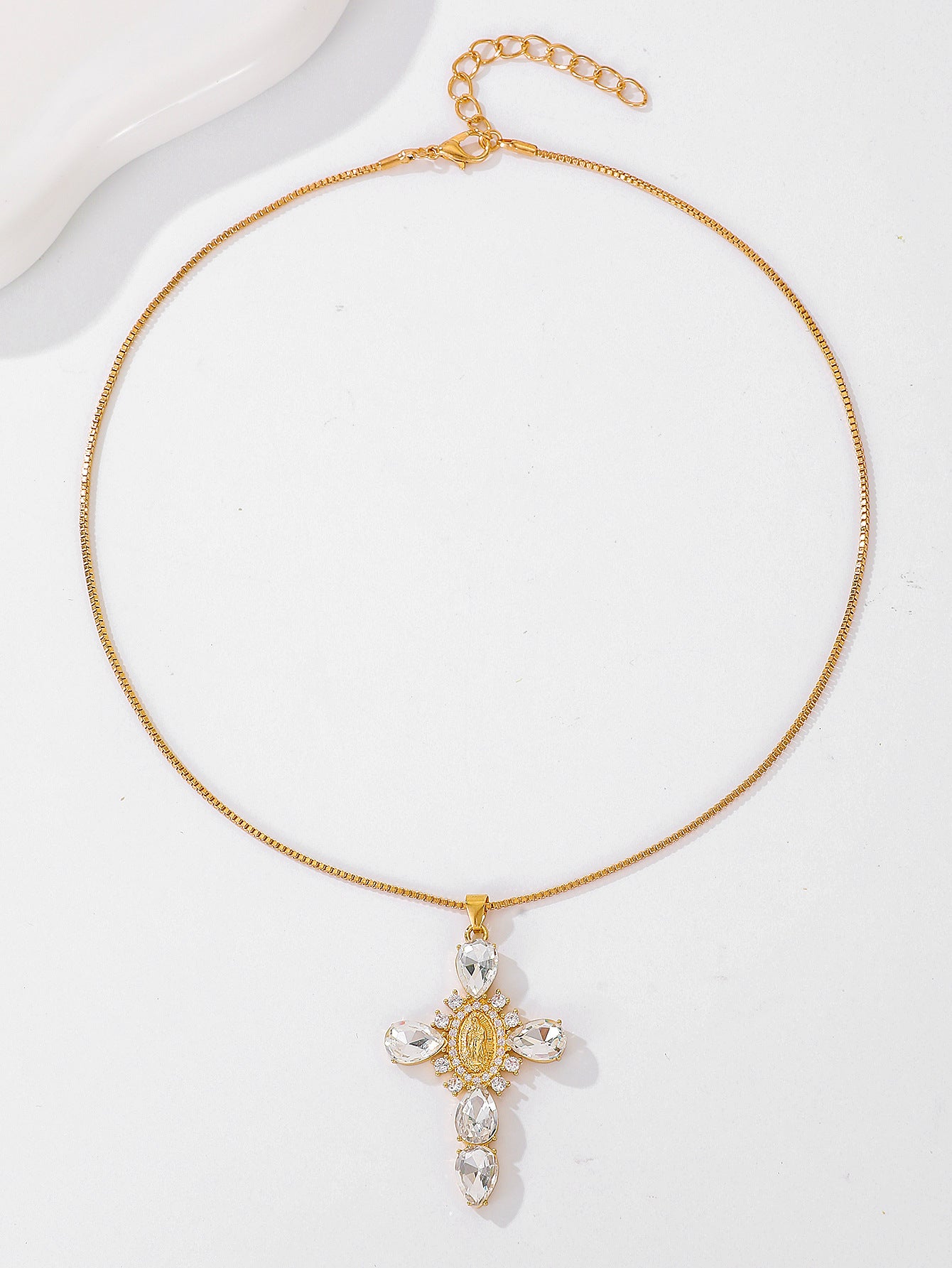 Wholesale Female Cross Creative Design Geometric Lockbone Punk Hip-hop Necklace Chain