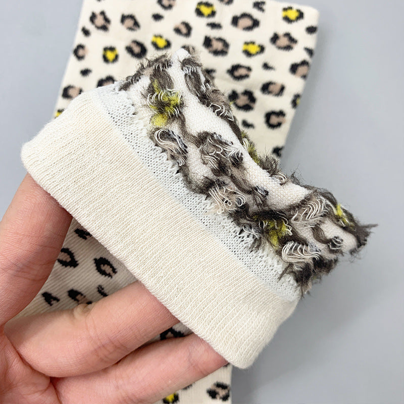 Wholesale Full Print Leopard Mid-cut Cotton Socks