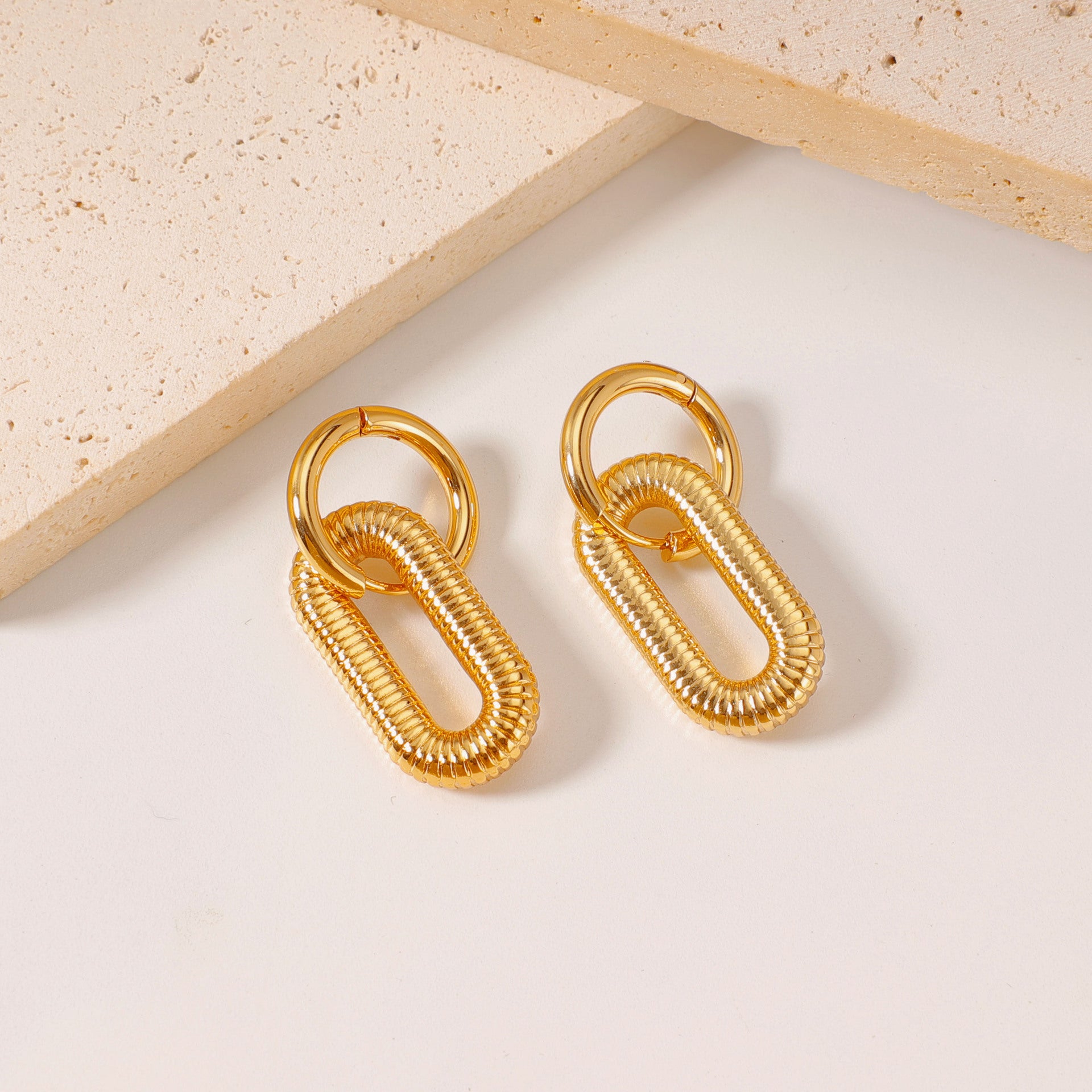 Wholesale fashionable versatile stainless steel hoop earrings