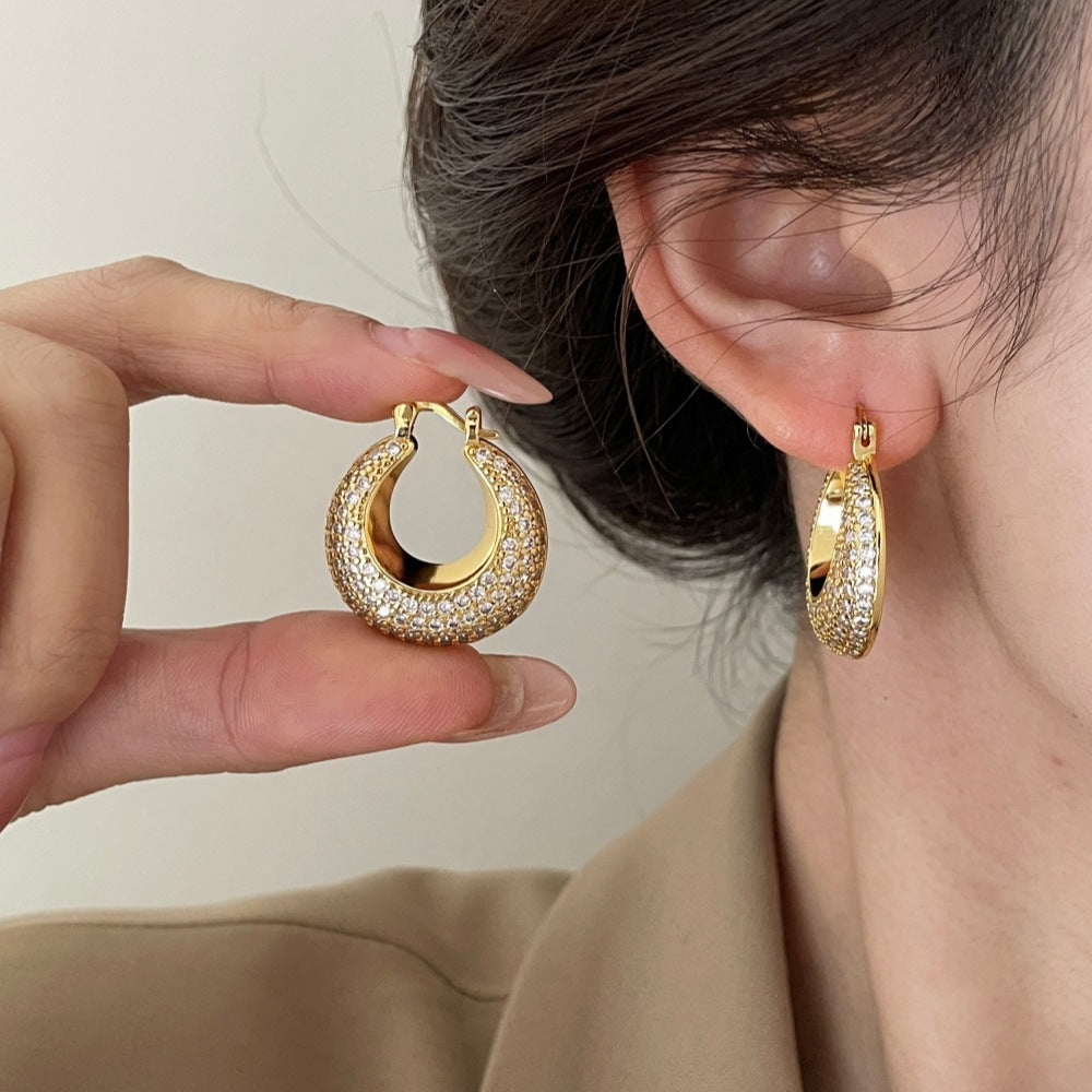 Wholesale Micro-paved zircon earrings,  full diamond design,  elegant and vintage.