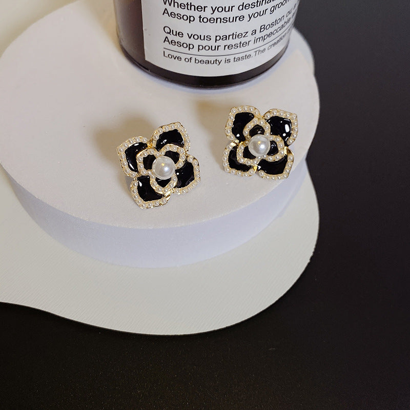 Wholesale S925 silver needle leaf rose small fresh flower earrings