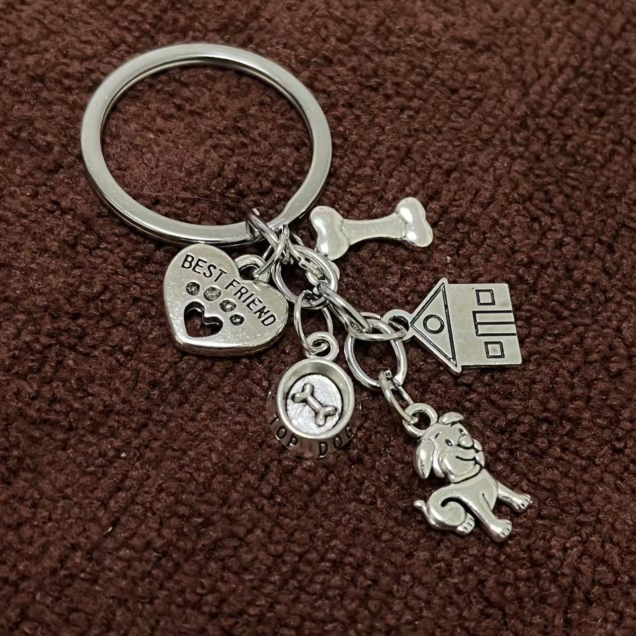 Wholesale Pet Dog Bone Dog Bowl Footprint Heart Kennel Pet Keychain