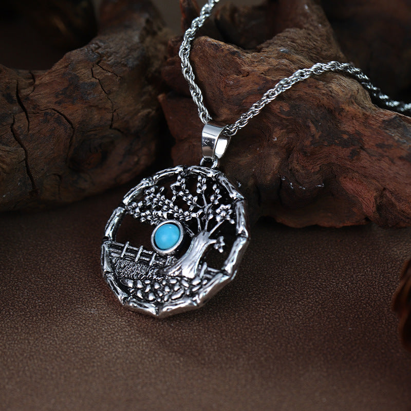 Wholesale Retro round hollowed out antique silver circle pendant necklace