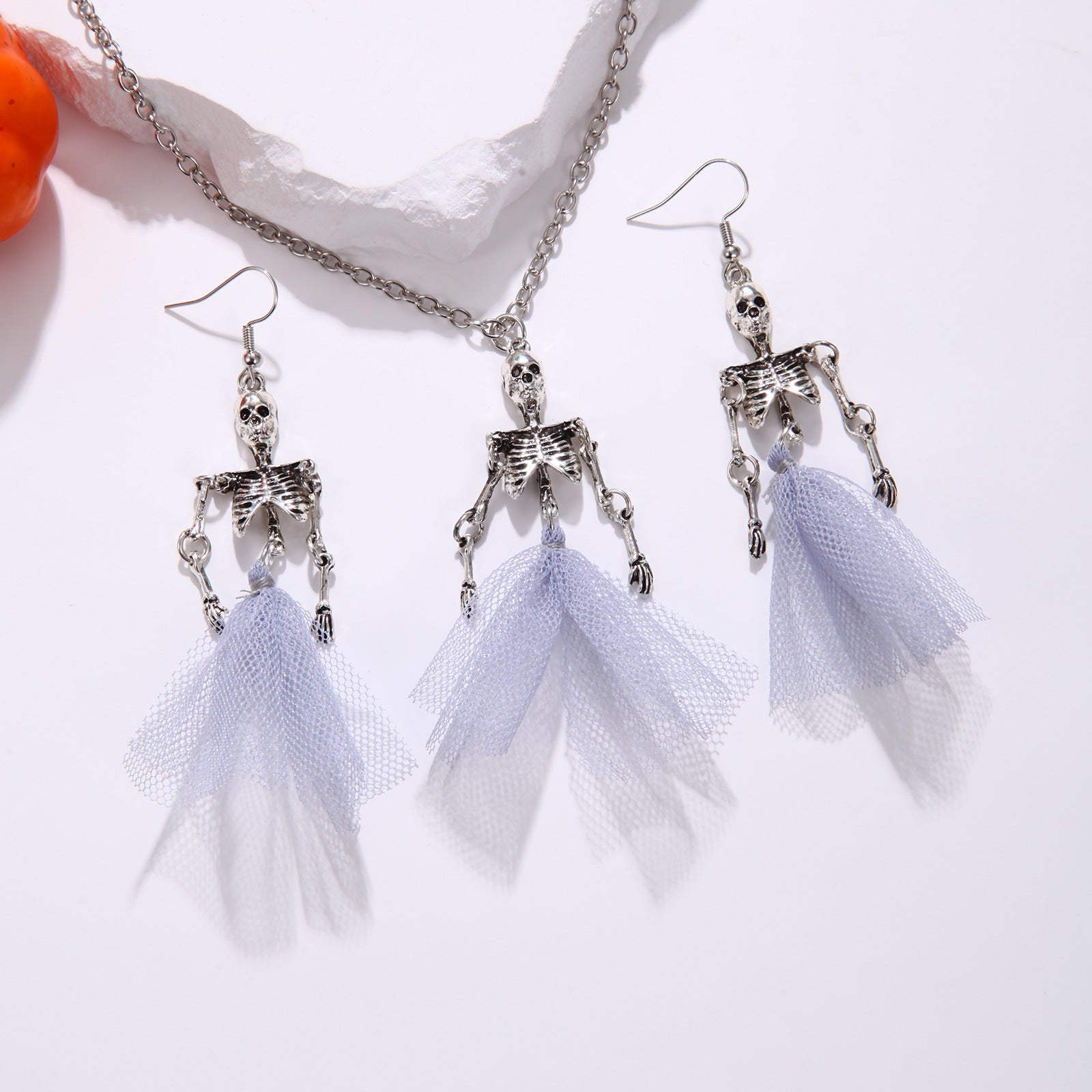 Wholesale Emerald Green   Bat Skull Design Zinc Alloy Earrings Necklace Jewelry Set Fashion Accessory Gift
