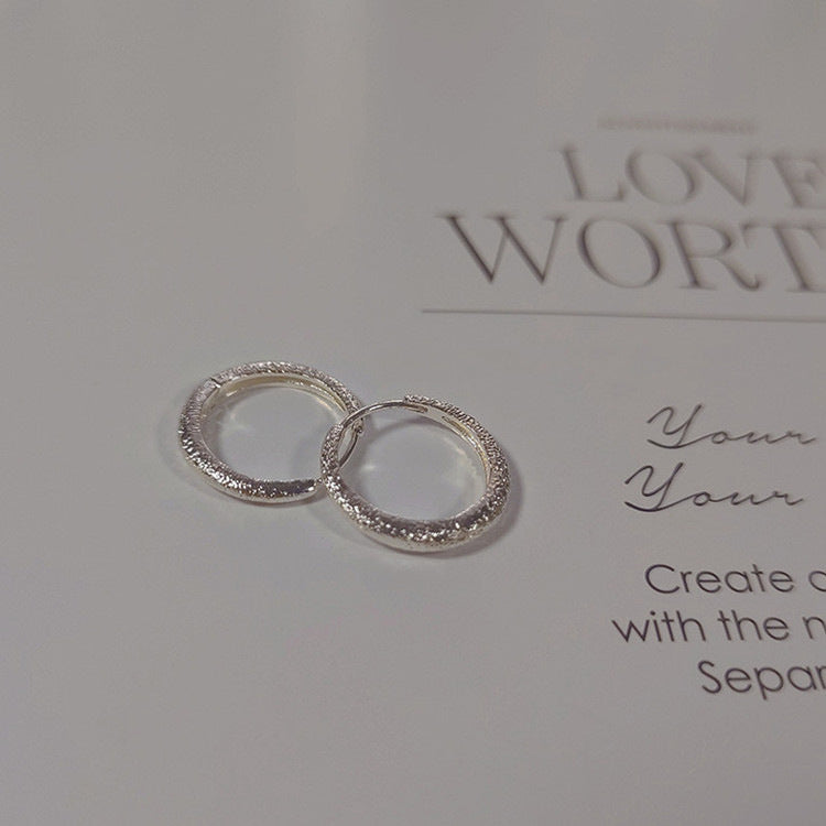 Wholesale water drop hoop light luxury high-end new plain hoop unique earrings