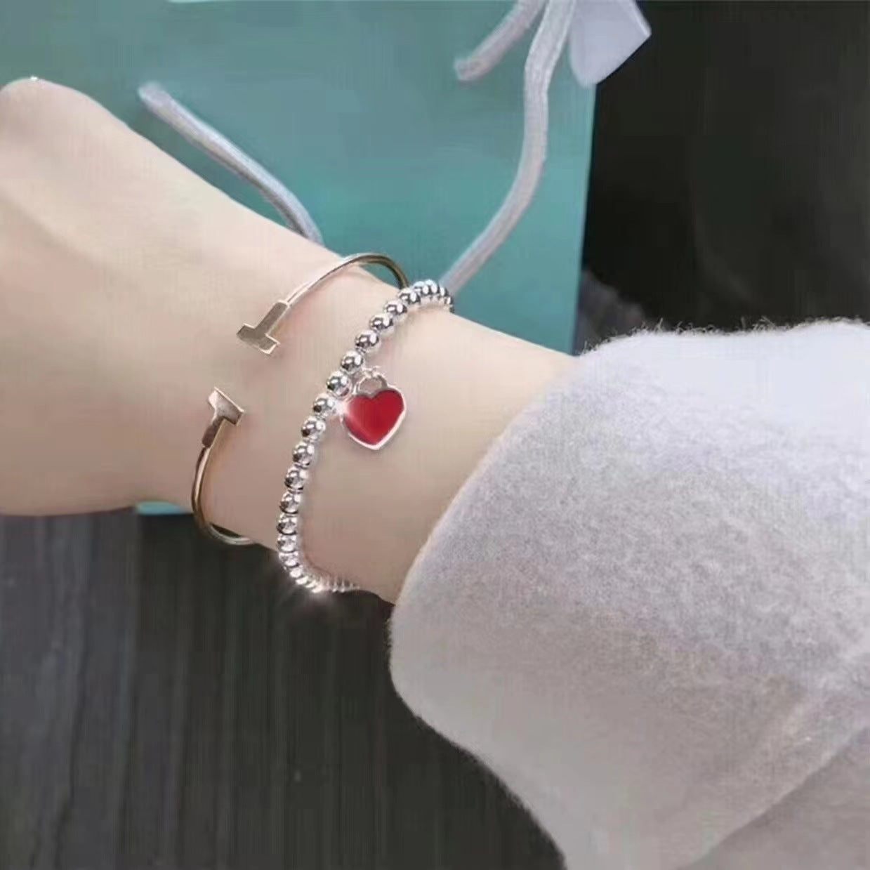 Wholesale Silver-plated heart bracelet enamel red heart bracelet