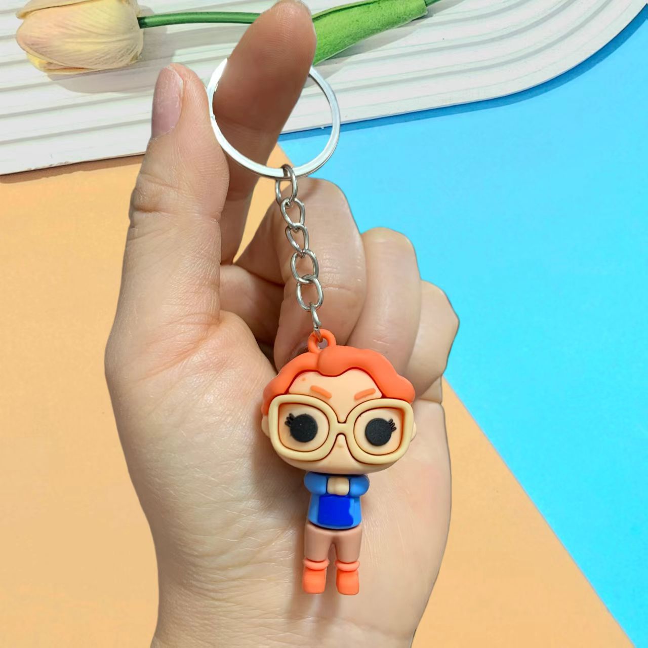 Wholesale Colorful cartoon flowers Keychains